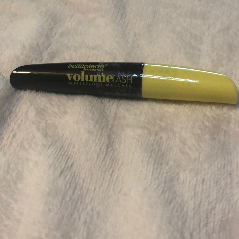 BelláPierre VolumeLash Mascara